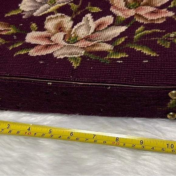 1950’s Style Vintage Needlepoint Floral Embroidered Burgundy Handbag - Picture 11 of 12